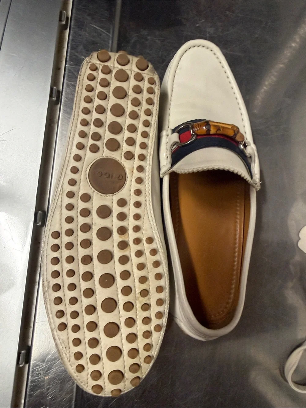 Gucci White Leather Loafers with Bamboo Horsebit and Navy-Red Web